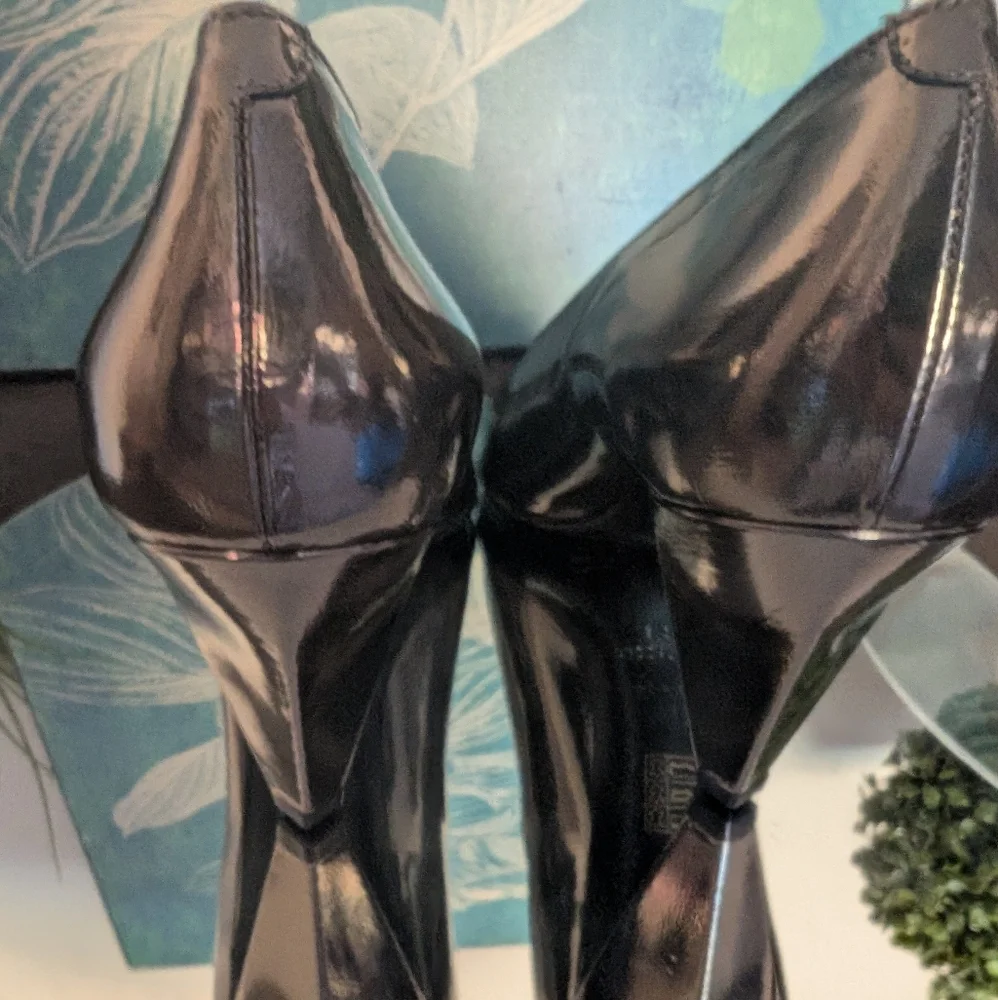 Marc By Marc Jacobs Shiny Pewter Black Heels New No‎ Box